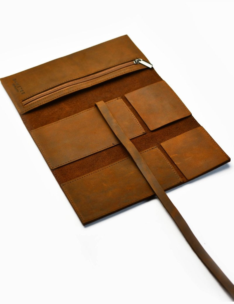 Fine Leather Case of Holding - Heritage Brown - GAMETEEUK